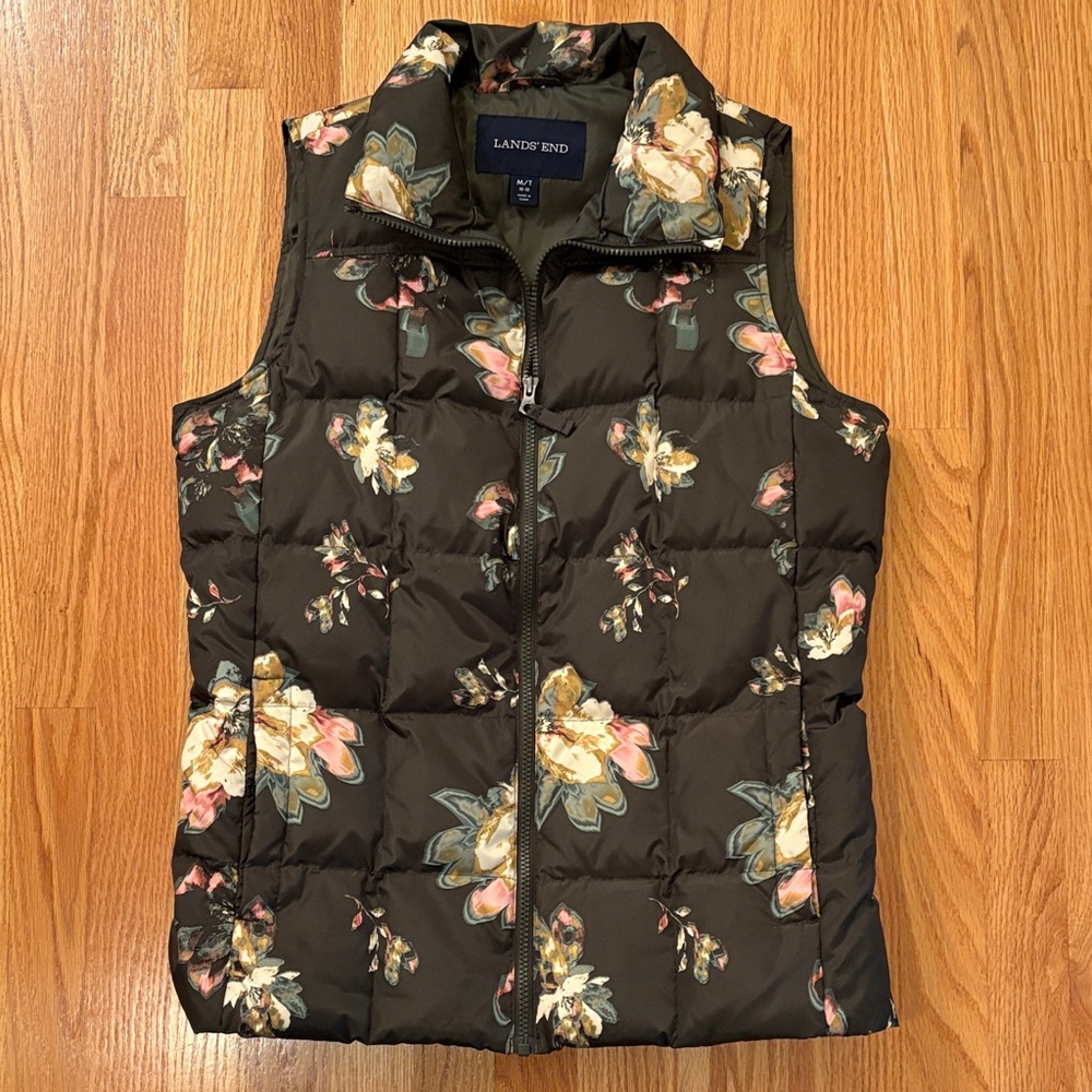 Lands' End Black Floral Puffer Vest